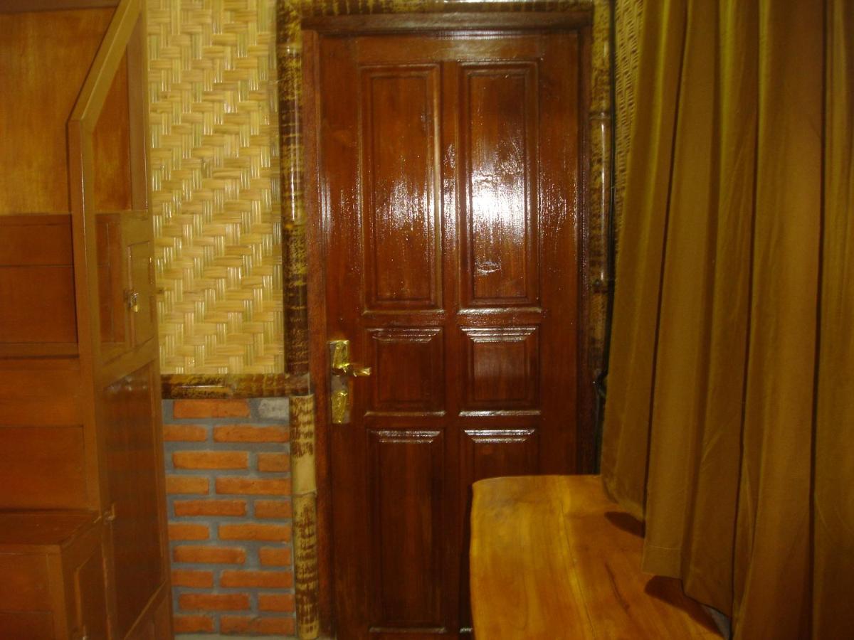 Dormitory Sedap Malam Сингараджа Экстерьер фото